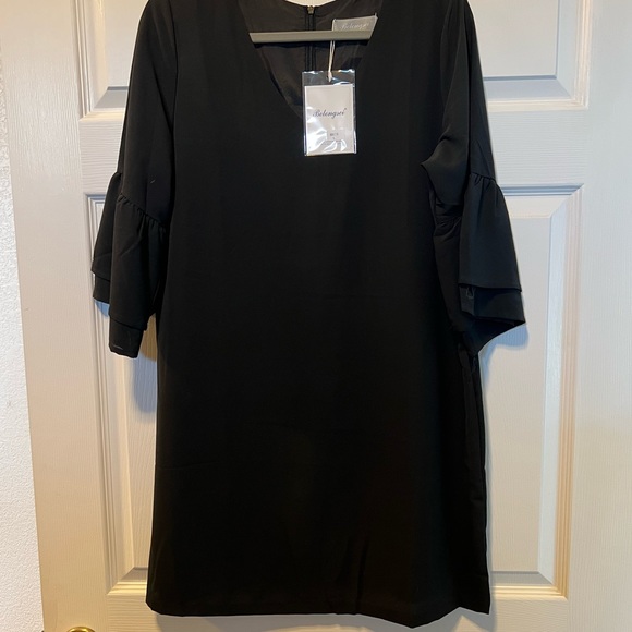 Black dress - Picture 2 of 2